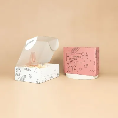 Corrugated cardboard gift box