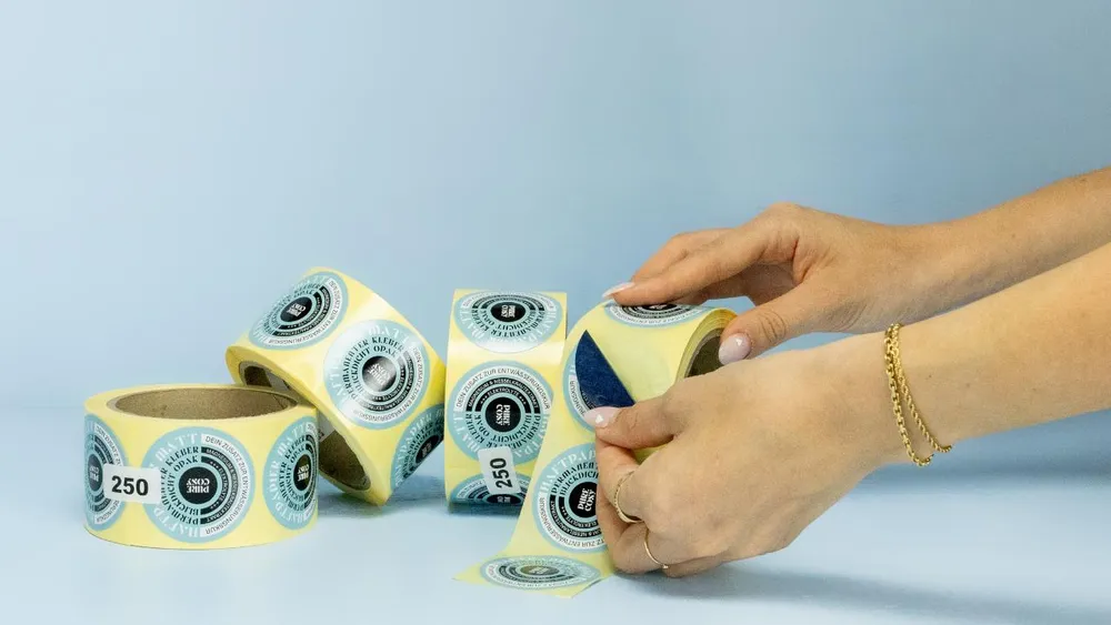 Opaque labels Opaque labels