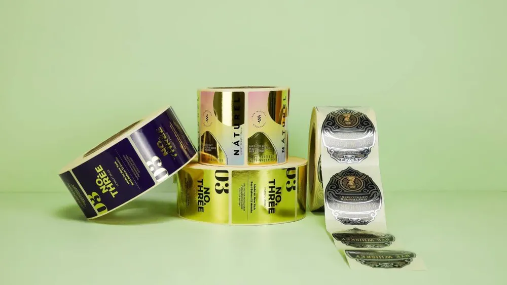 Individuell bedruckte Etiketten auf der Rolle 